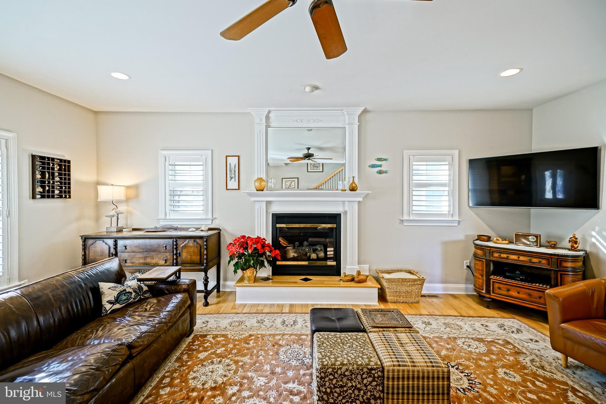 412 Mulberry Street Lewes, DE 19958 - Photo 6 of 74 a living room with furniture and a flat screen tv