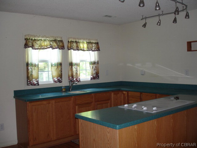 5924 Hall Town Road Gloucester, VA 23061 - Photo 5 of 6 Gallery Image 5