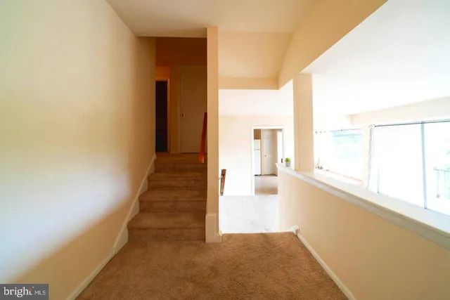 a view of an entryway