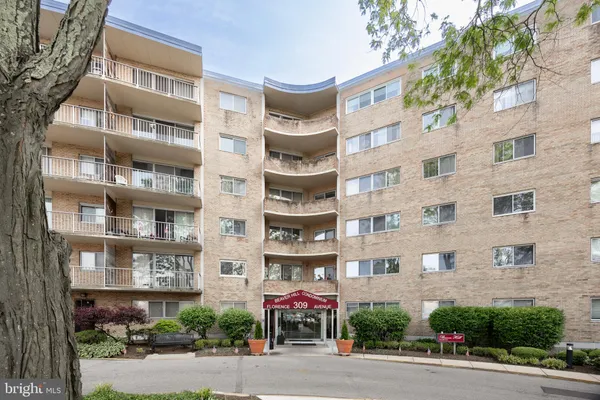 $166,000 | 309 Florence Avenue, Unit 420N, Jenkintown, PA 19046