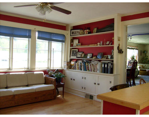 198 Narrows Road Westminster, MA 01473 - Photo 4 of 19 Gallery Image 4