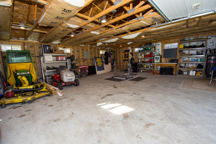 55790 Clover Road Mishawaka, IN 46545 - Photo 32 of 34 Gallery Image 32