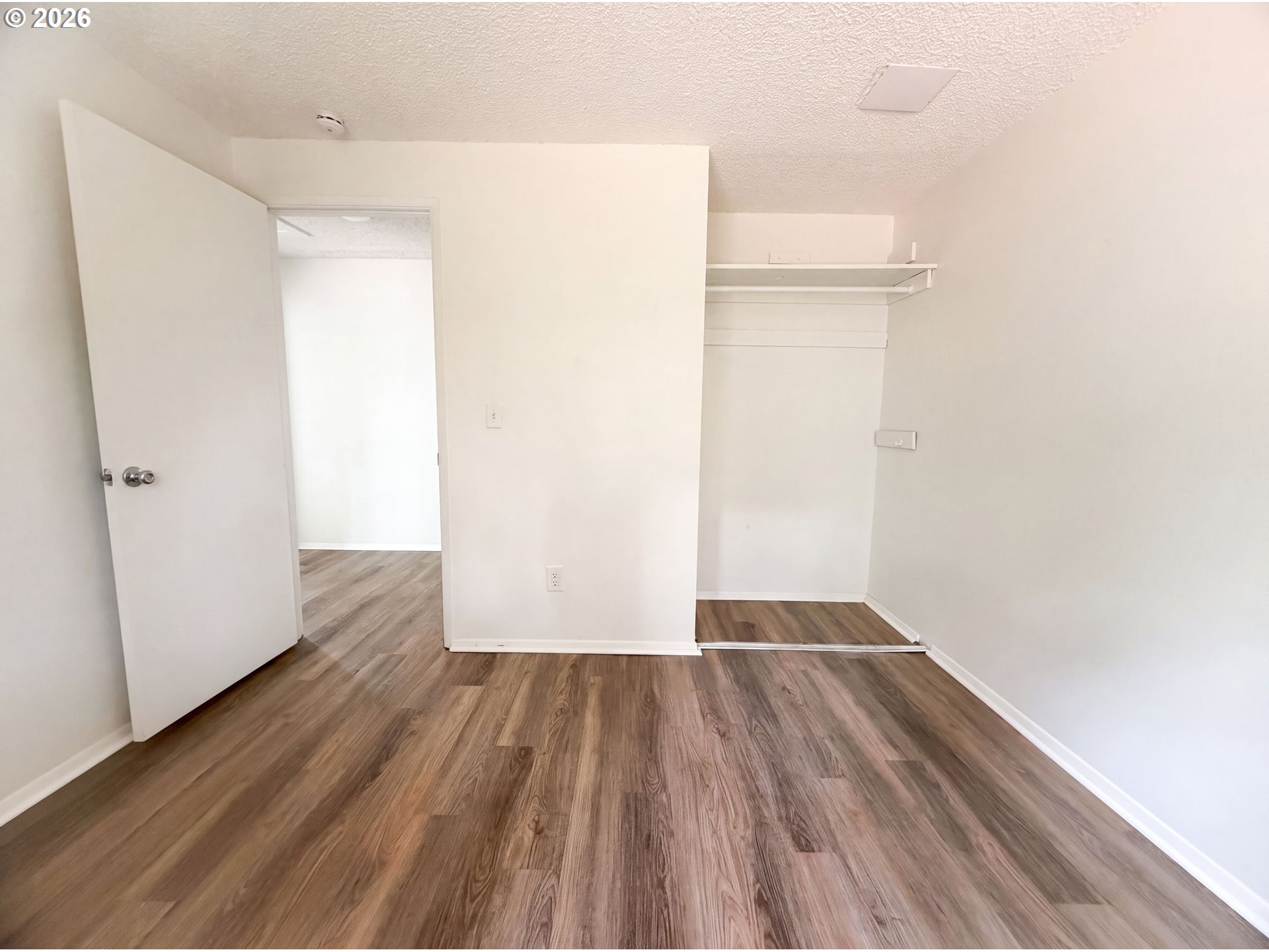 3755 Southwest 4th Street Gresham, OR 97030 - Photo 5 of 16