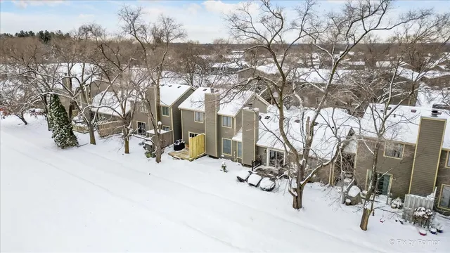 $259,900 | 39875 North Golf Lane, Antioch, IL 60002