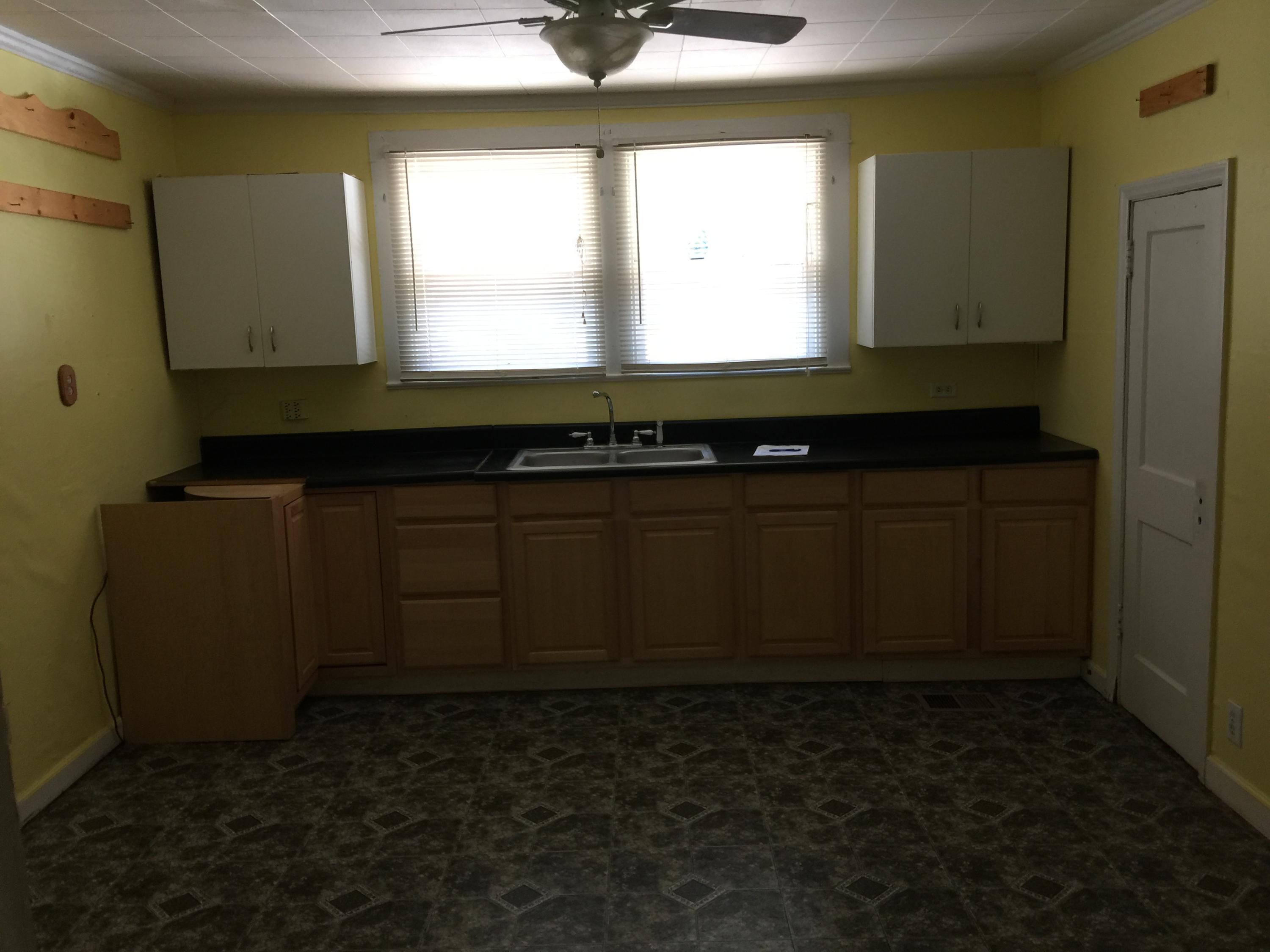 202 Hogan Road Rossville, GA 30741 - Photo 4 of 29 image
