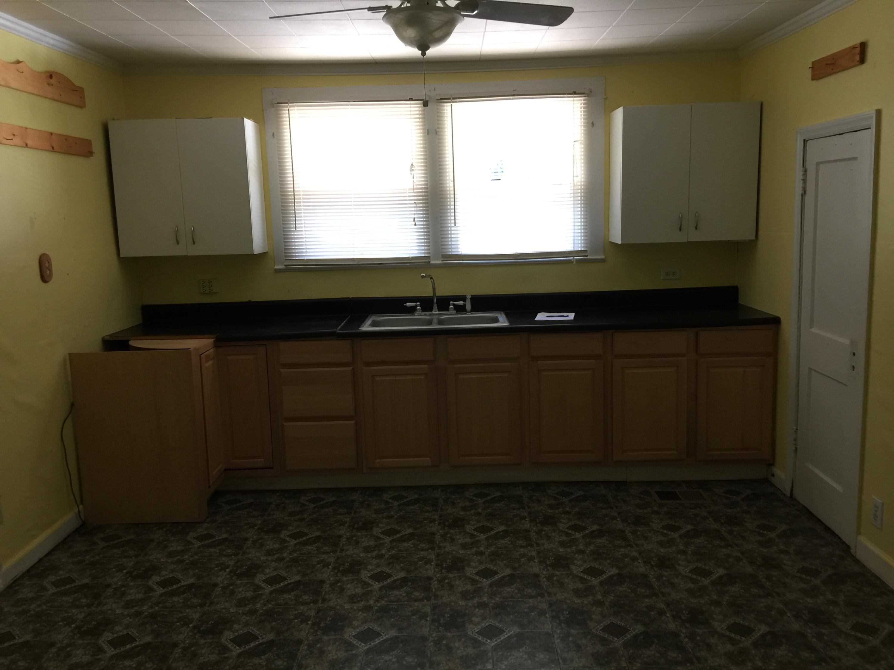 202 Hogan Road Rossville, GA 30741 - Photo 5 of 29 image