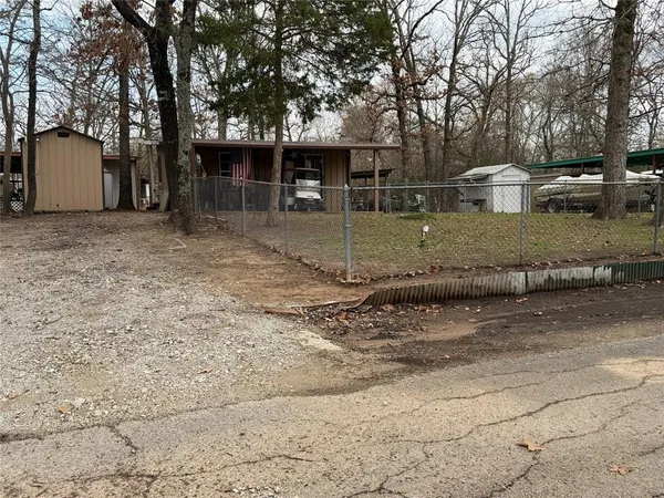 $60,000 | 180-182 Private Road 5822, Yantis, TX 75497