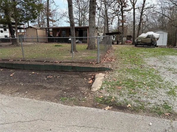 $60,000 | 180-182 Private Road 5822, Yantis, TX 75497