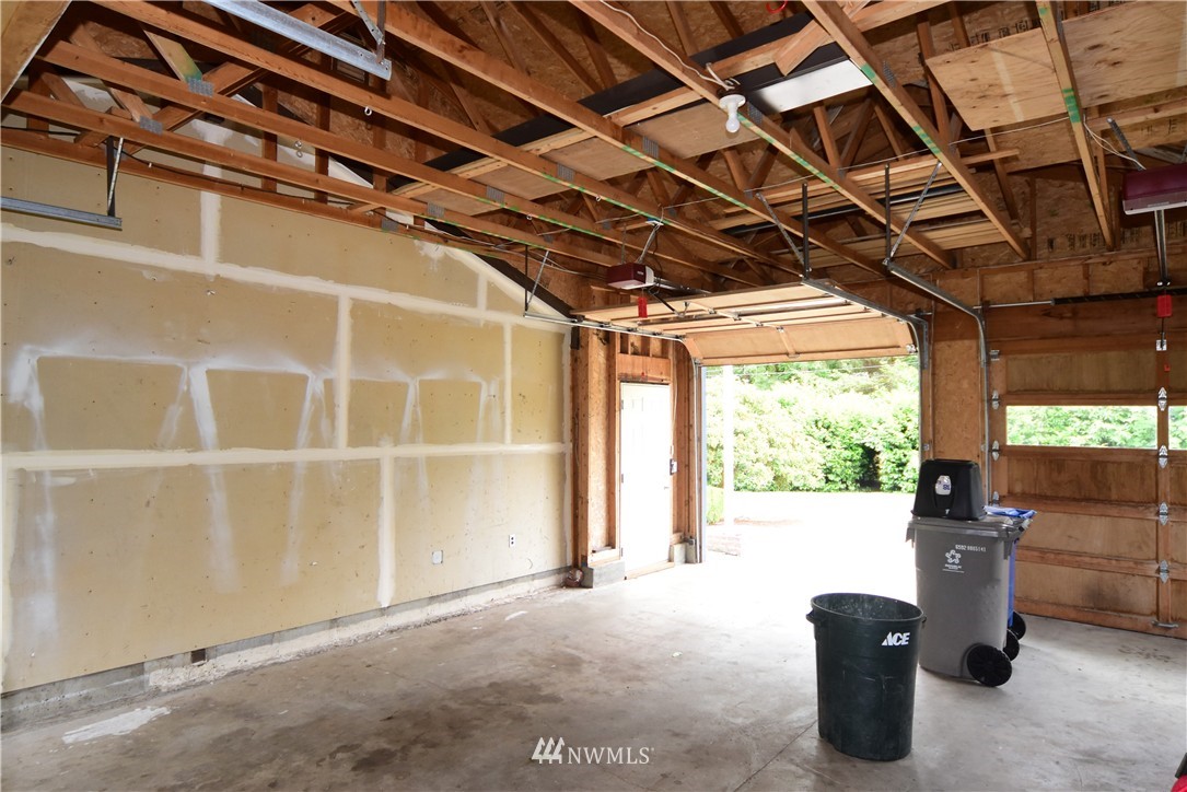 17822 Southeast 146th Street Renton, WA 98059 - Photo 16 of 24