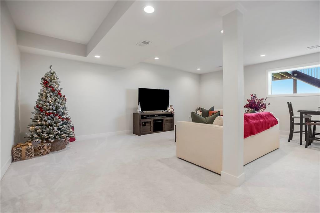 21123 West 186th Ter Spring Hill Spring Hill, KS 66083 - Photo 24 of 33