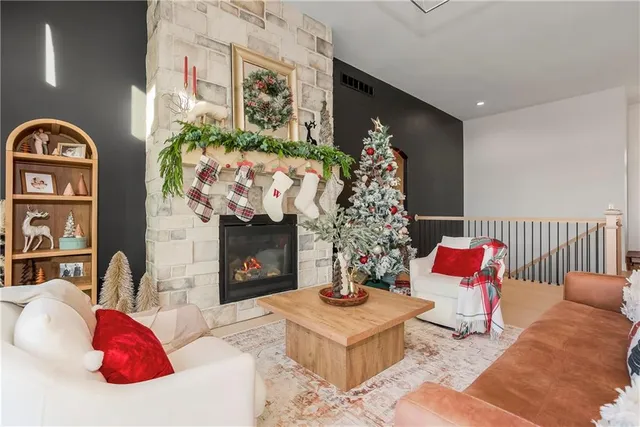 $615,000 | 21123 West 186th Ter Spring Hill, Spring Hill, KS 66083