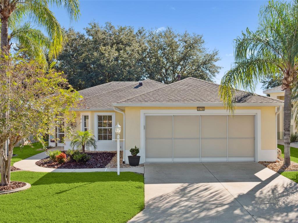 20700 Queen Alexandra Drive Leesburg, FL 34748 - Photo 3 of 54 Gallery Image 3