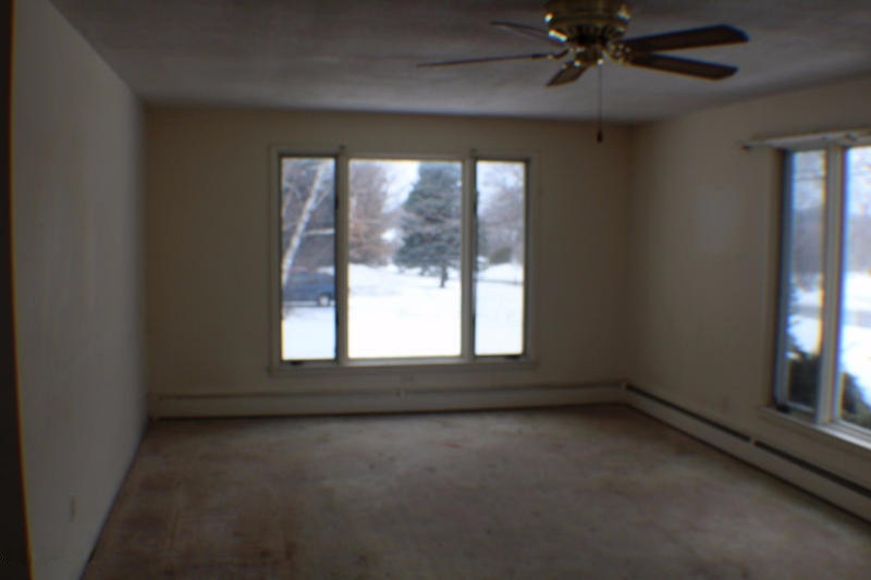 2697 West Tyler Road Hart, MI 49420 - Photo 3 of 6 LIVING