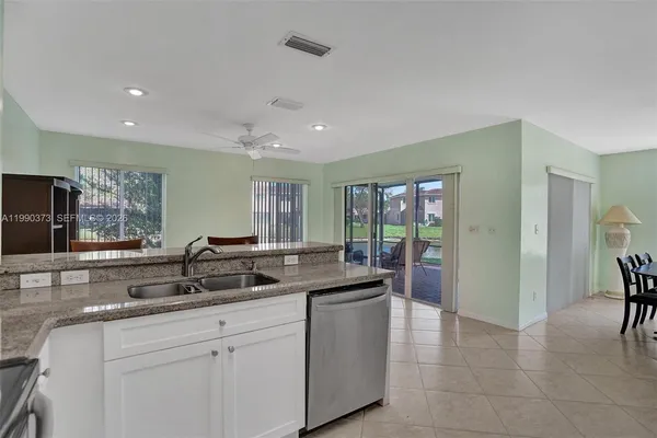 $3,800 | 1726 Southwest 110th Terrace, Davie, FL 33324