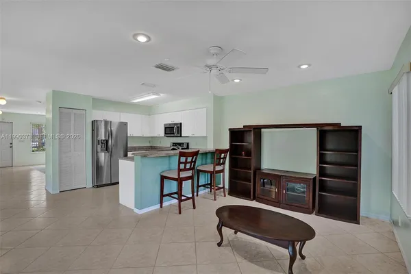 $3,800 | 1726 Southwest 110th Terrace, Davie, FL 33324