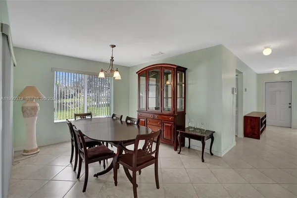 $3,800 | 1726 Southwest 110th Terrace, Davie, FL 33324