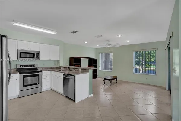 $3,800 | 1726 Southwest 110th Terrace, Davie, FL 33324