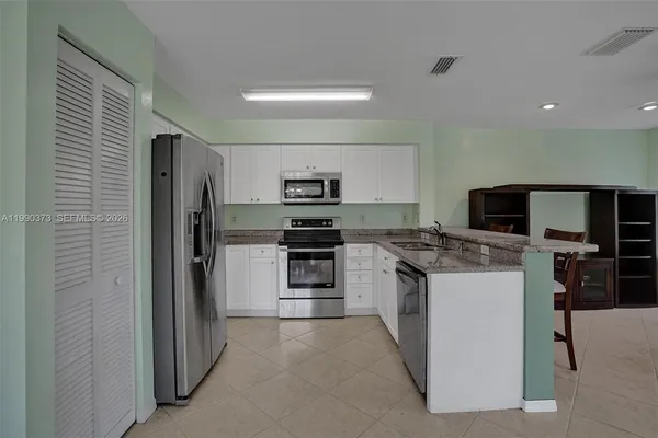$3,800 | 1726 Southwest 110th Terrace, Davie, FL 33324