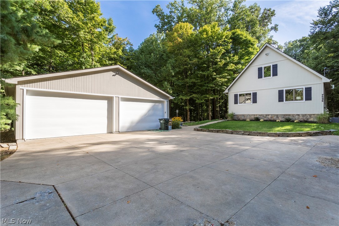 7396 Wadsworth Road Medina, OH 44256 - Photo 2 of 22 Gallery Image 2