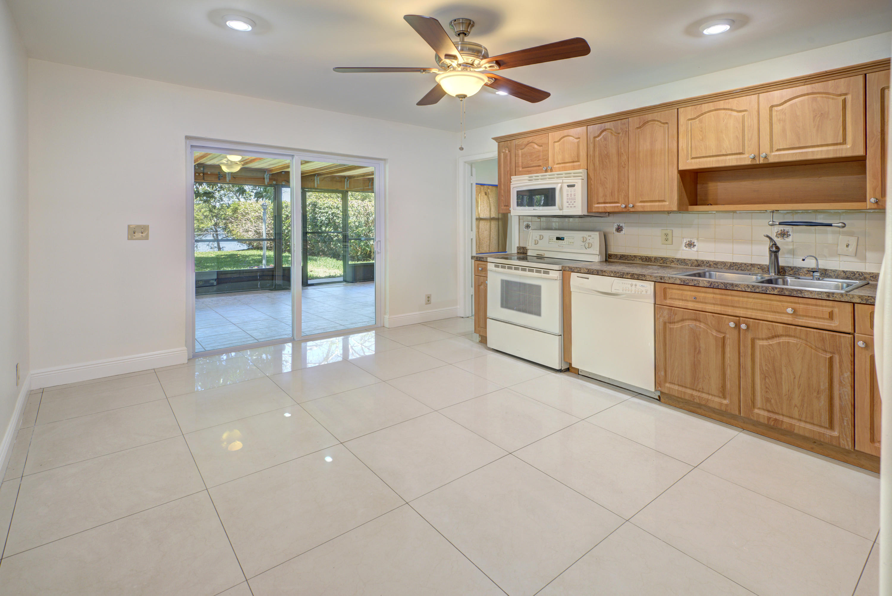 5936 Westfall Road Lake Worth, FL 33463 - Photo 4 of 22 Kitchen