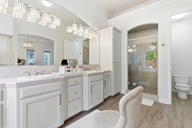 $799,000 | 170 West Pioneer Way, Hanford, CA 93230