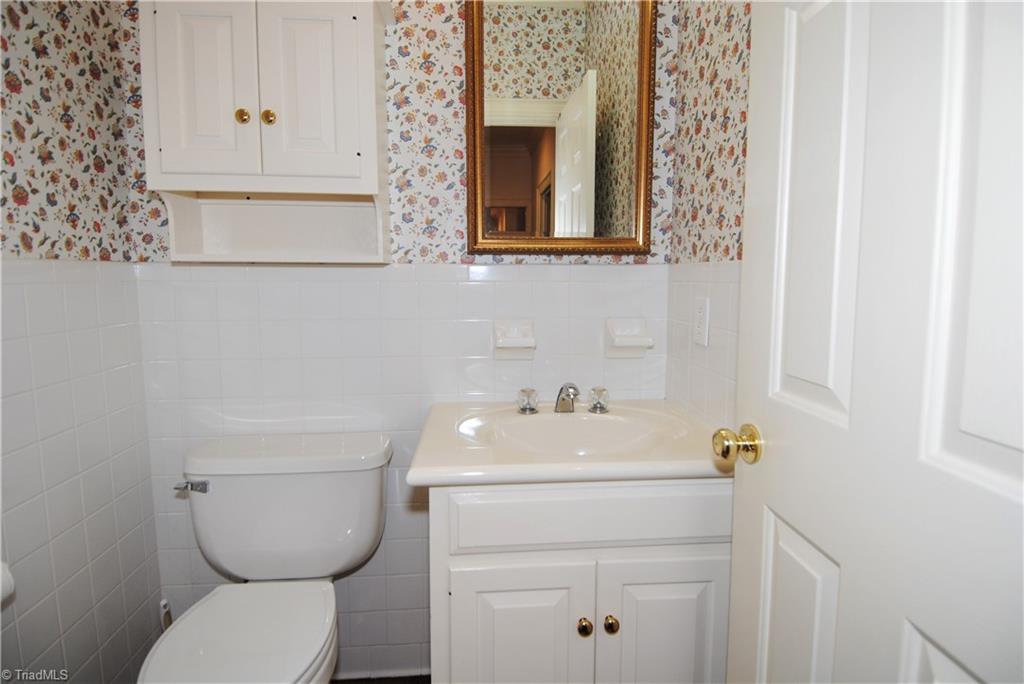 1680 Deadmon Road Mocksville, NC 27028 - Photo 19 of 29 Gallery Image 19