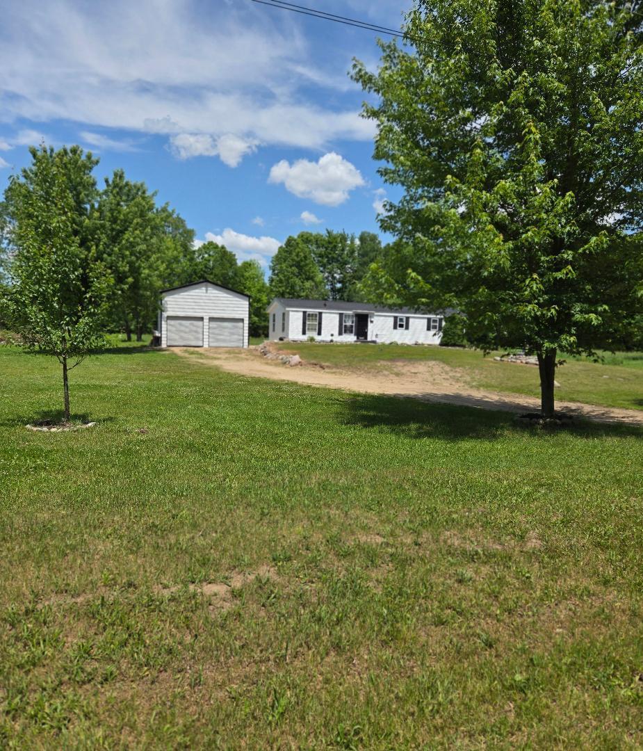 475 Tyler Road Wayland, MI 49348 - Photo 6 of 40 ty-22