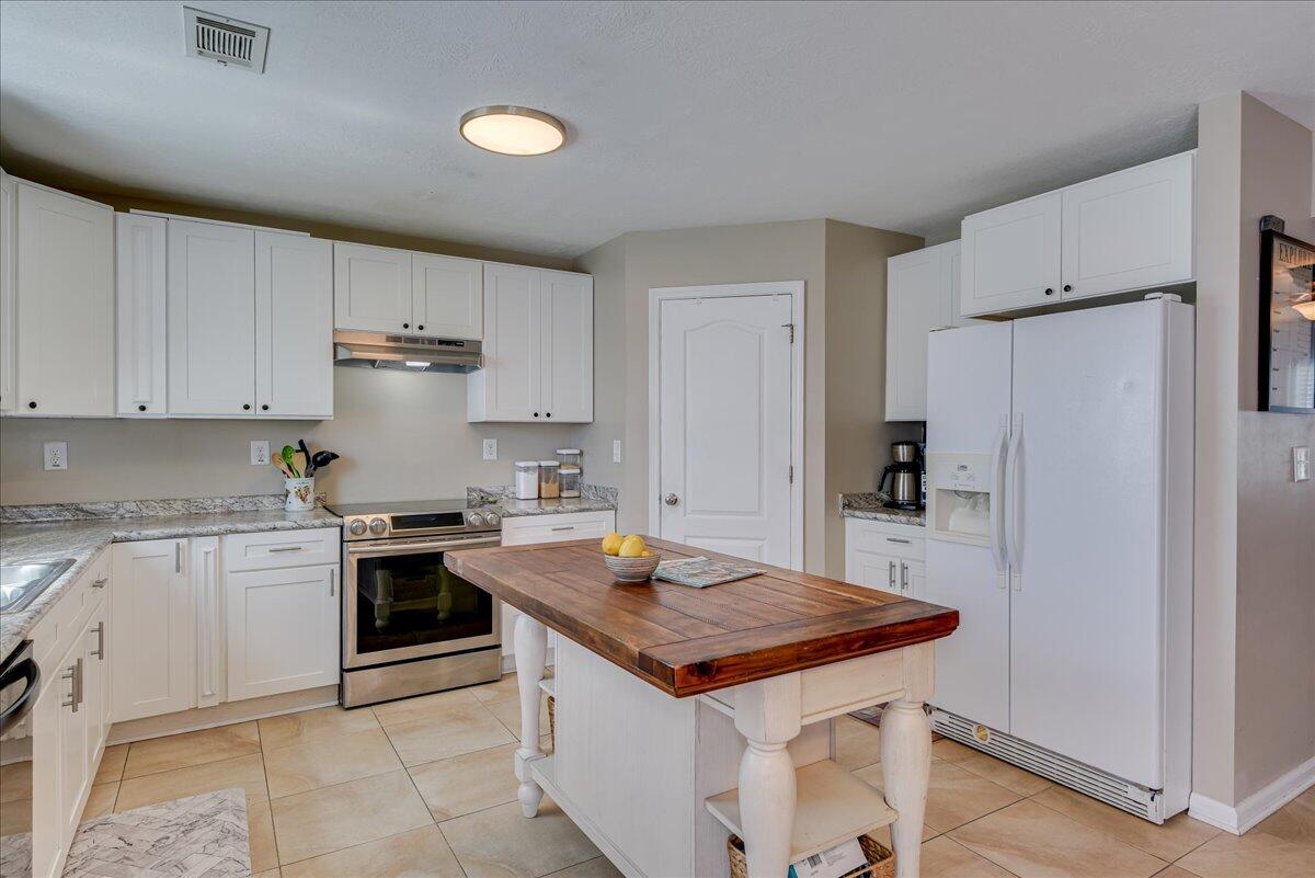 527 Capstone Way Grovetown, GA 30813 - Photo 12 of 38 Kitchen