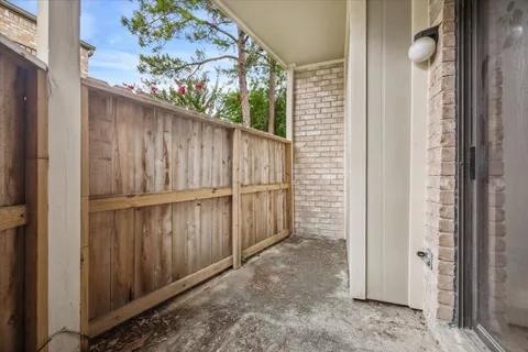 $125,000 | 8100 Cambridge Street, Unit 19, Houston, TX 77054