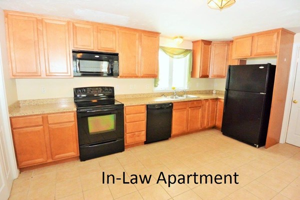 5 Horizon Road Rutland, MA 01543 - Photo 17 of 26