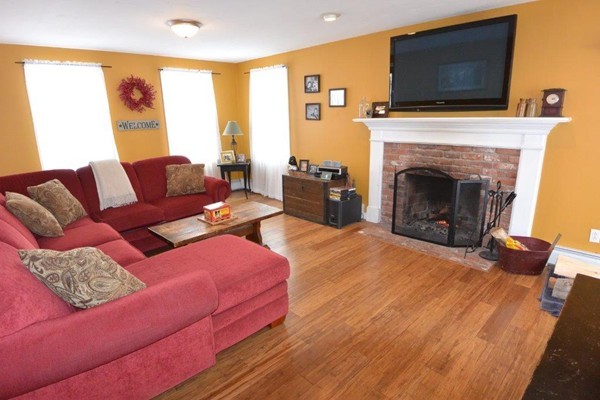 5 Horizon Road Rutland, MA 01543 - Photo 2 of 26