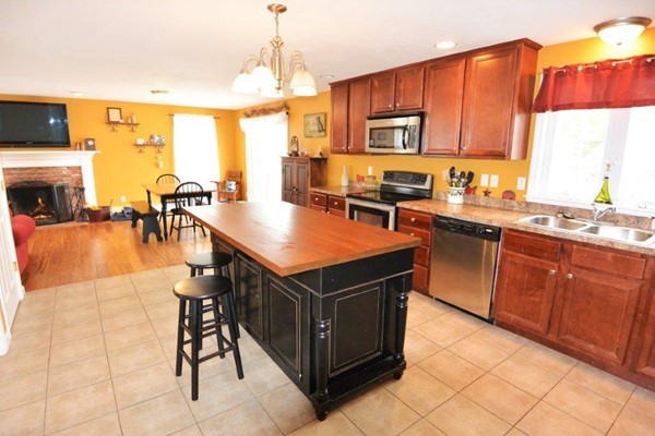 5 Horizon Road Rutland, MA 01543 - Photo 5 of 26