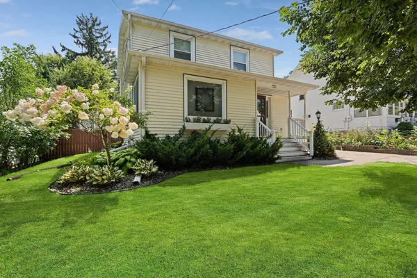 $535,000 | 722 7th Street Southwest, Rochester, MN 55902