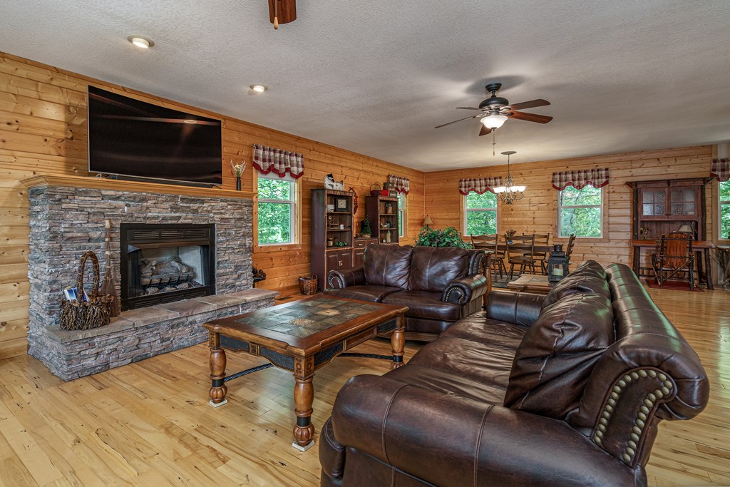 883 Village Road Murphy, NC 28906 - Photo 18 of 61