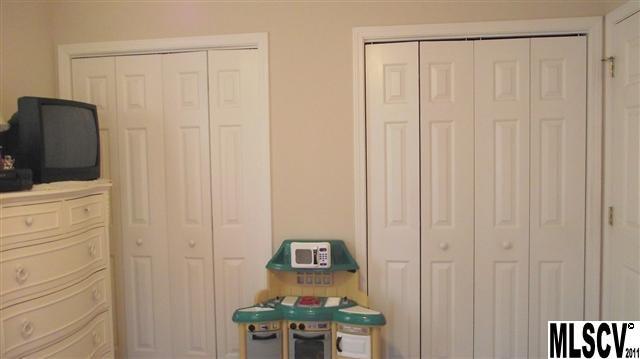 8132 Bailey Road Connelly Springs, NC 28612 - Photo 5 of 23 Gallery Image 5