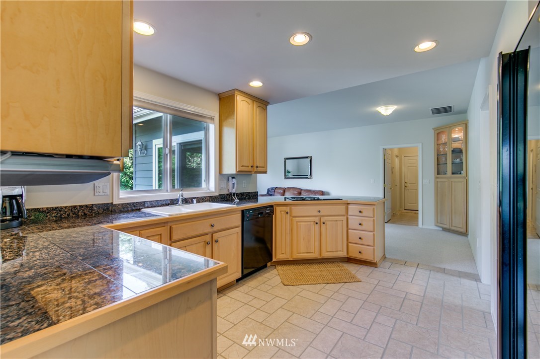 260-0 East Robbins Road Grapeview, WA 98546 - Photo 11 of 23 Gallery Image 11