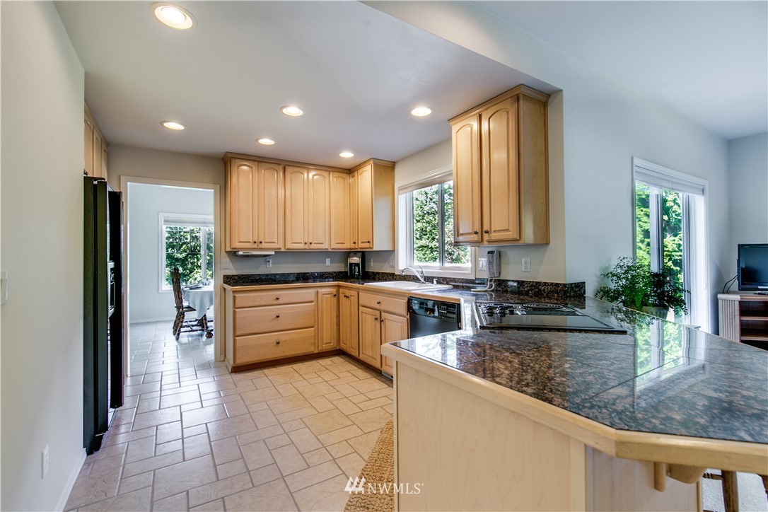 260-0 East Robbins Road Grapeview, WA 98546 - Photo 12 of 23 Gallery Image 12