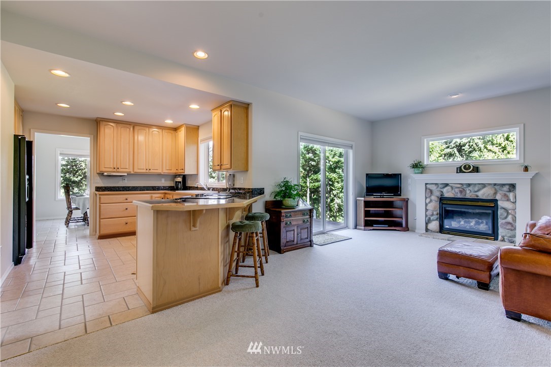260-0 East Robbins Road Grapeview, WA 98546 - Photo 13 of 23 Gallery Image 13