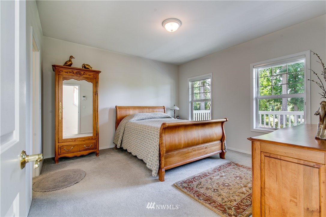 260-0 East Robbins Road Grapeview, WA 98546 - Photo 17 of 23 Gallery Image 17