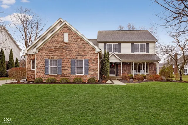 $648,505 | 8927 Winterberry Court, Zionsville, IN 46077