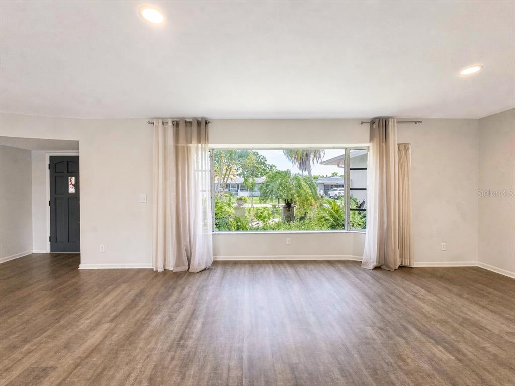 356 Peppertree Road Venice, FL 34293 - Photo 26 of 58