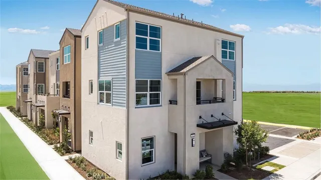 $640,733 | 2601 East Lincoln Paseo, Ontario, CA 91762