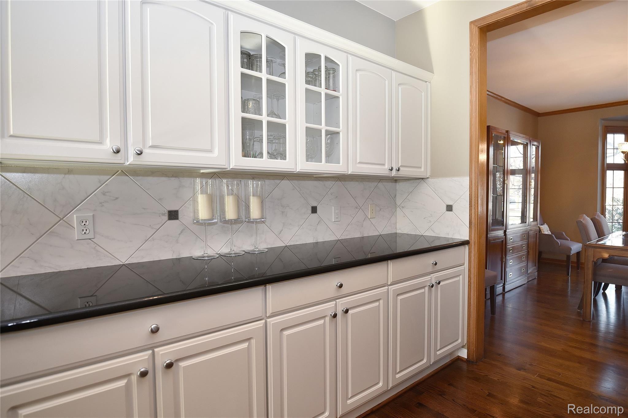 3587 Vineyard Springs Court Rochester, MI 48306 - Photo 15 of 39 3587 Vineyard Springs_14.JPG