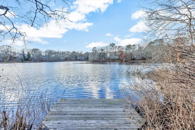 $830,000 | 160 Algonquin Avenue, Mashpee, MA 02649