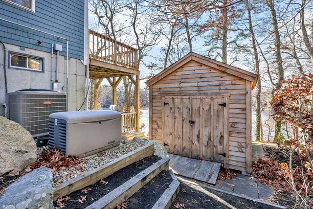 $830,000 | 160 Algonquin Avenue, Mashpee, MA 02649