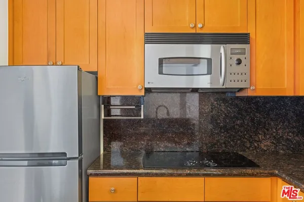 $2,900 | 1440 Veteran Avenue, Unit 404, Los Angeles, CA 90024