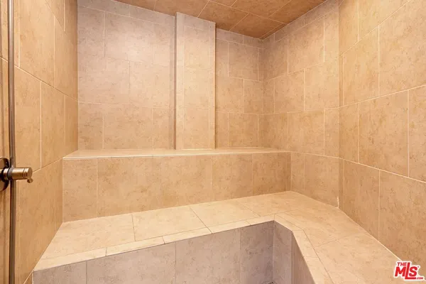 $2,900 | 1440 Veteran Avenue, Unit 404, Los Angeles, CA 90024