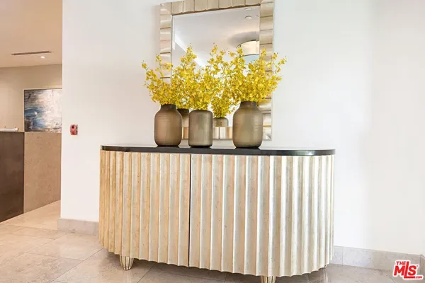 $2,900 | 1440 Veteran Avenue, Unit 404, Los Angeles, CA 90024