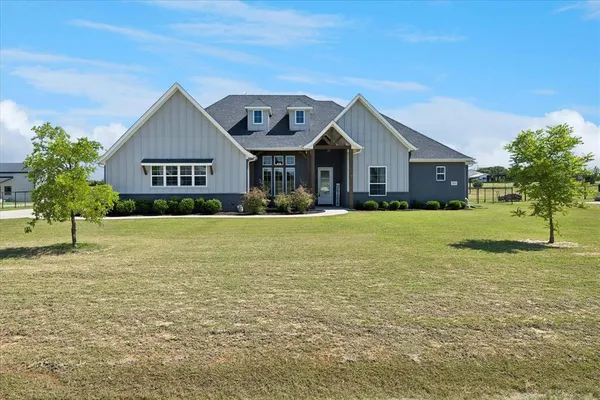 $539,900 | 112 Friendship Way, Boyd, TX 76023