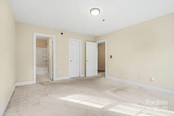 $249,000 | 6812 Park Pl Drive, Charlotte, NC 28262